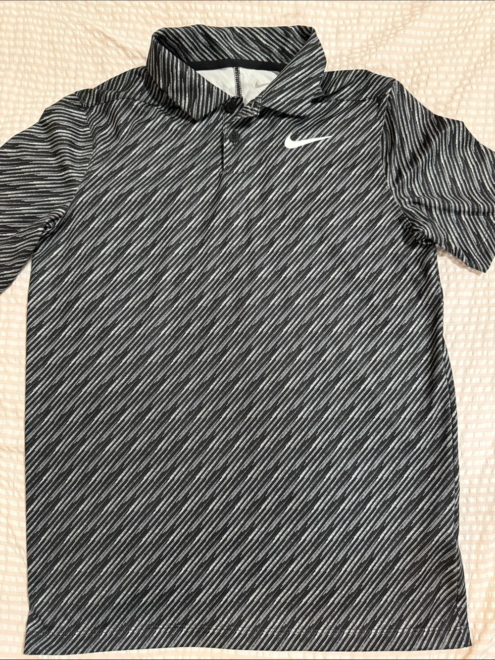Boys Nike Black & White Striped Dri-FIT Polo NO TAGS LIKE NEW sz Large